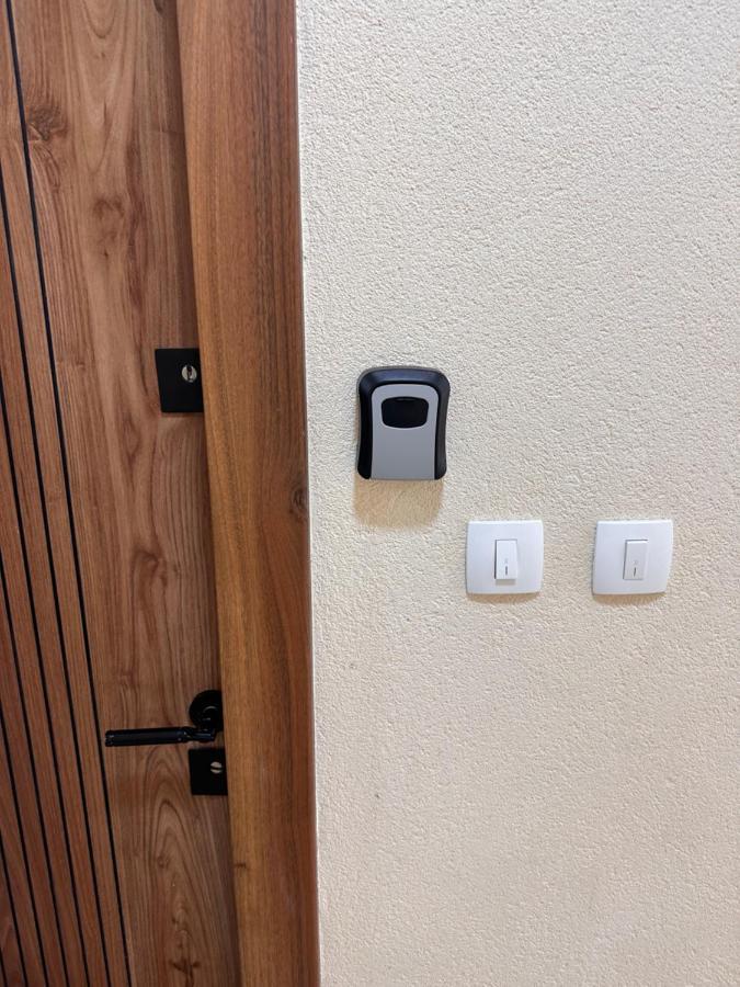 Мamma Mia Аpartments Appartement Budva Buitenkant foto