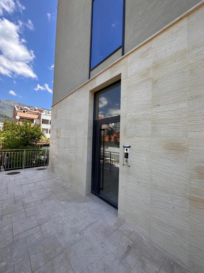 Мamma Mia Аpartments Appartement Budva Buitenkant foto