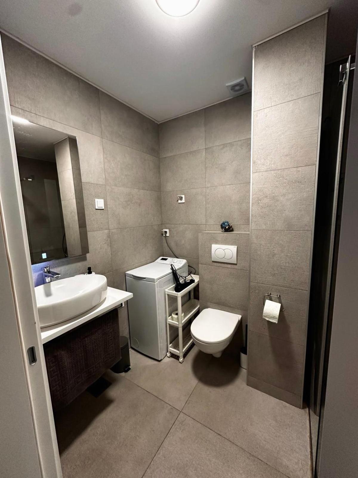 Мamma Mia Аpartments Appartement Budva Buitenkant foto